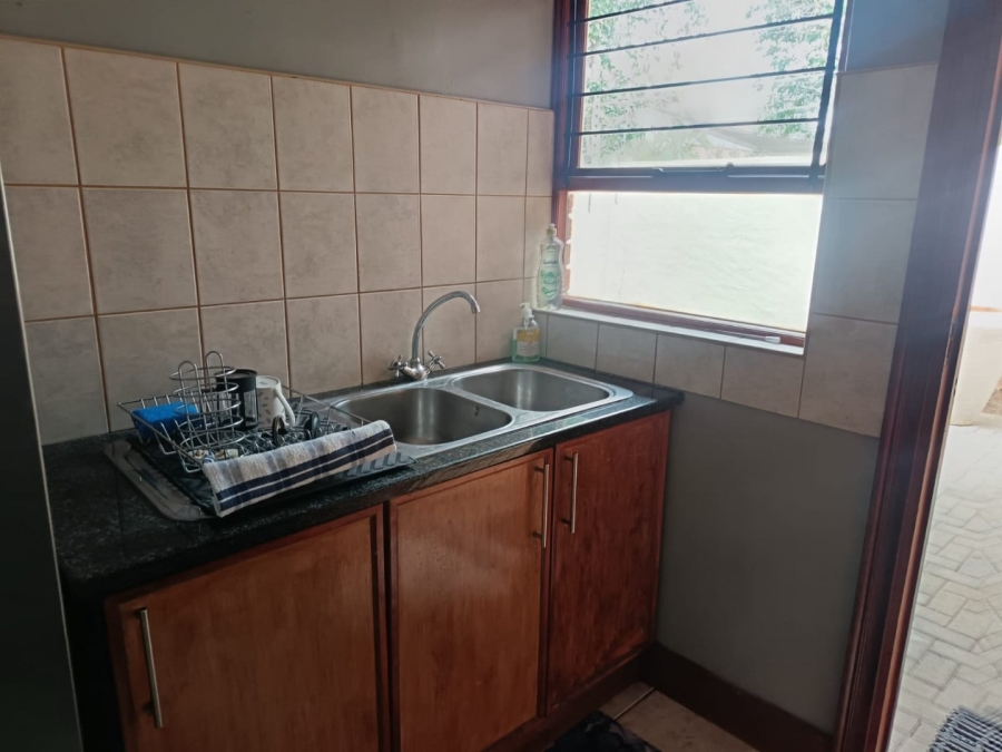 3 Bedroom Property for Sale in Roylglen Gardens Northern Cape